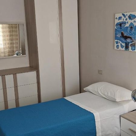 Appartamento Mariani Riccione Exterior foto